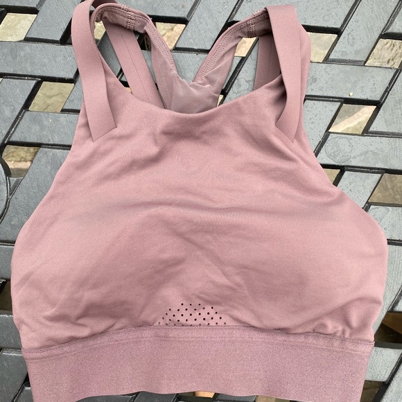 lulu x SoulCycle to the beat bra and leggings - Picture 4 of 8